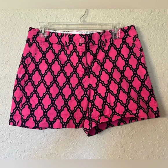 Crown & Ivy Vibrant Pink and navy shorts - Picture 1 of 3